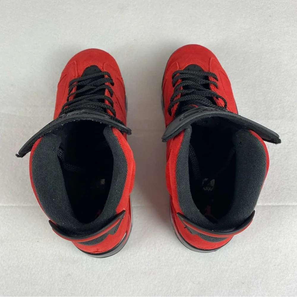 Jordan bold red